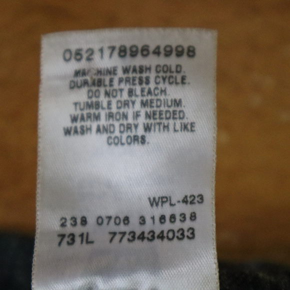 Unique Vintage Levi Jacket - Picture 8 of 8